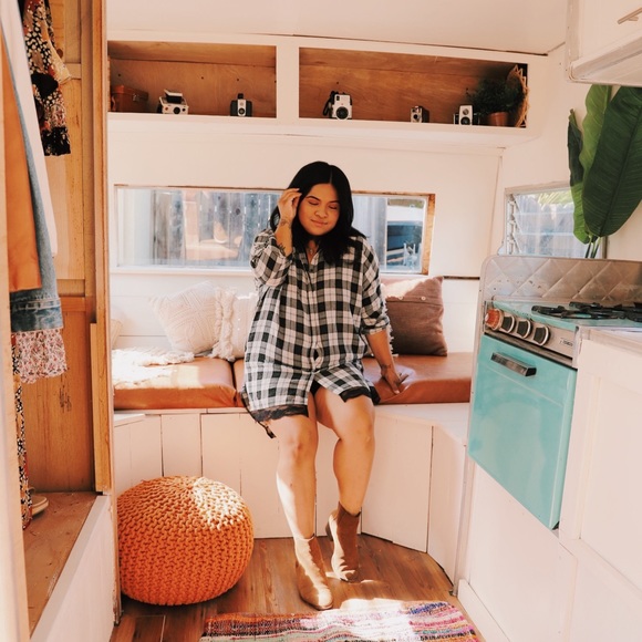 Meet your Posher, Alexis - Picture 4 of 5